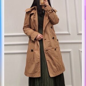 Burberry Tan Trench Coat with Black Buttons